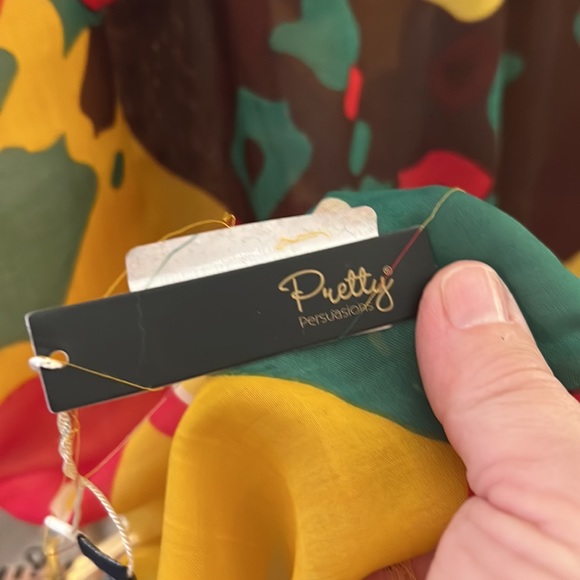 Scarf - Picture 2 of 2